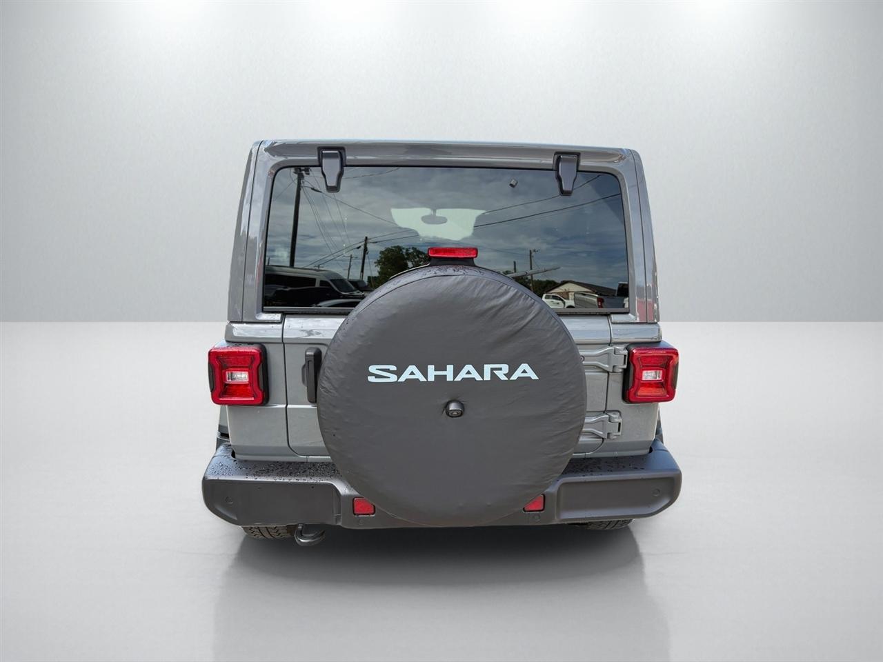 Jeep Wrangler Unlimited Sahara 2021
