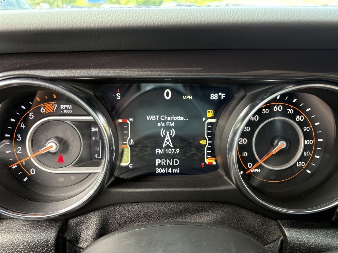 Jeep Wrangler Unlimited Sahara 2021