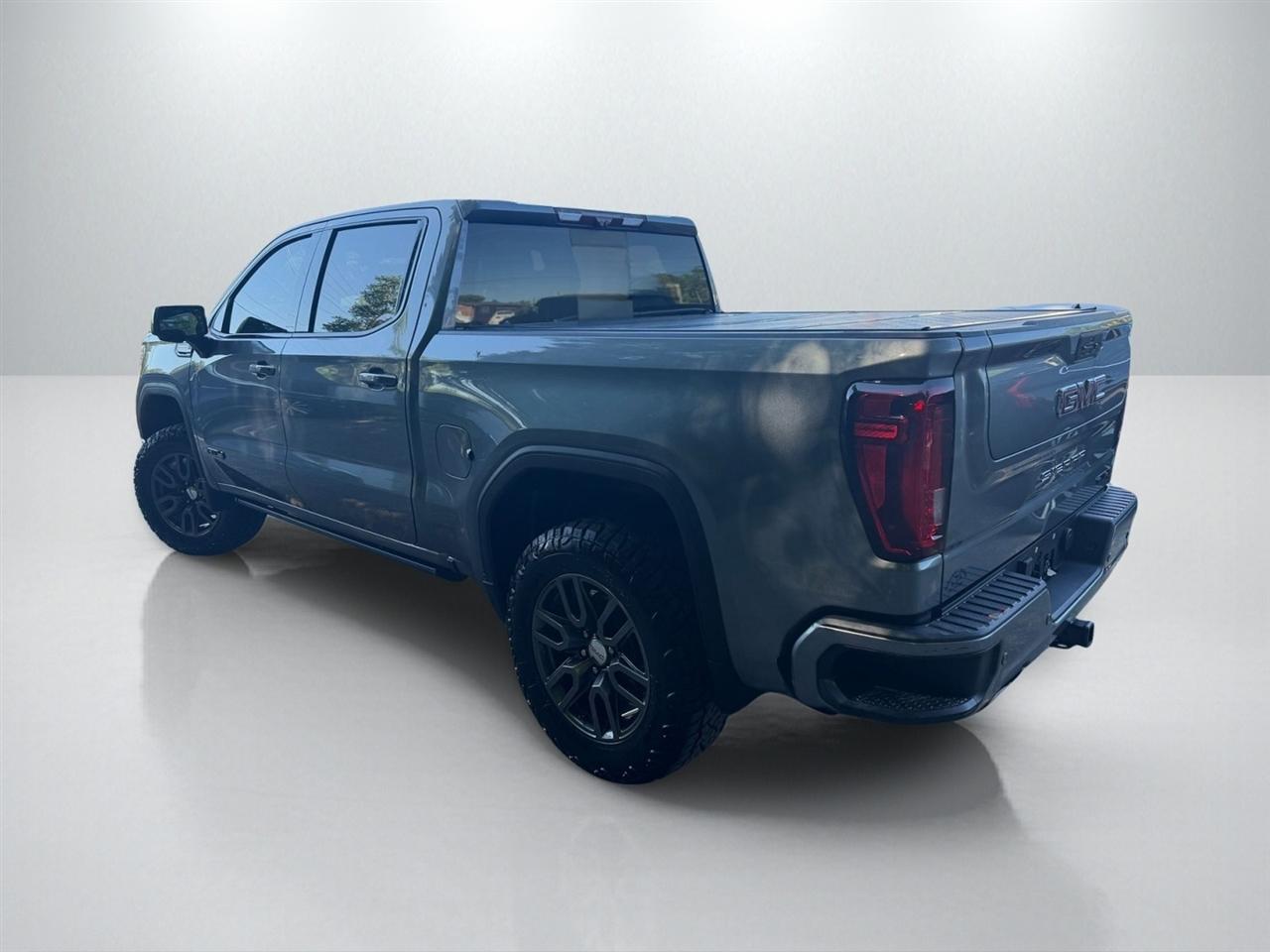 GMC Sierra 1500 AT4 Crew Cab 4WD 2020