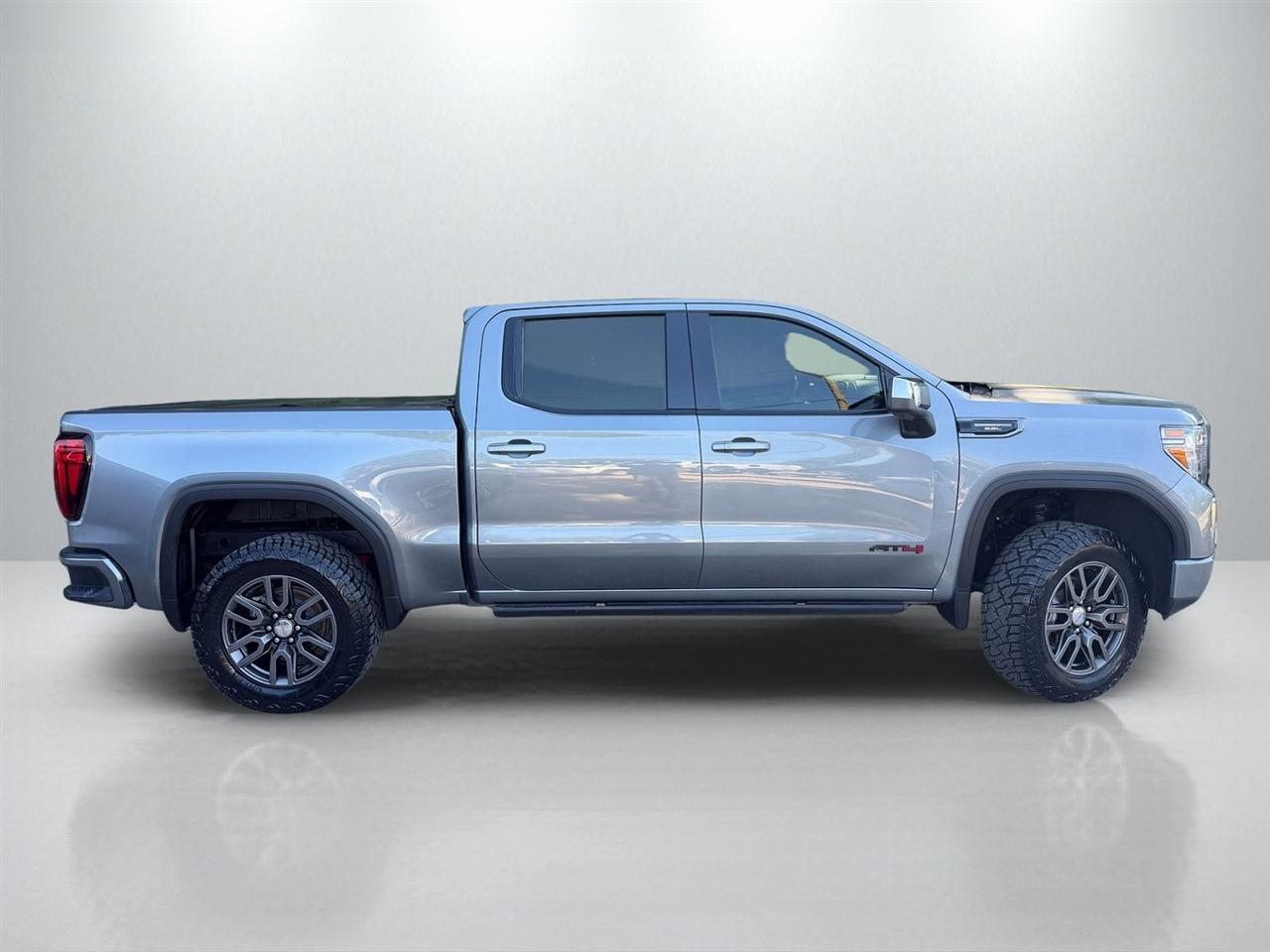 GMC Sierra 1500 AT4 Crew Cab 4WD 2020