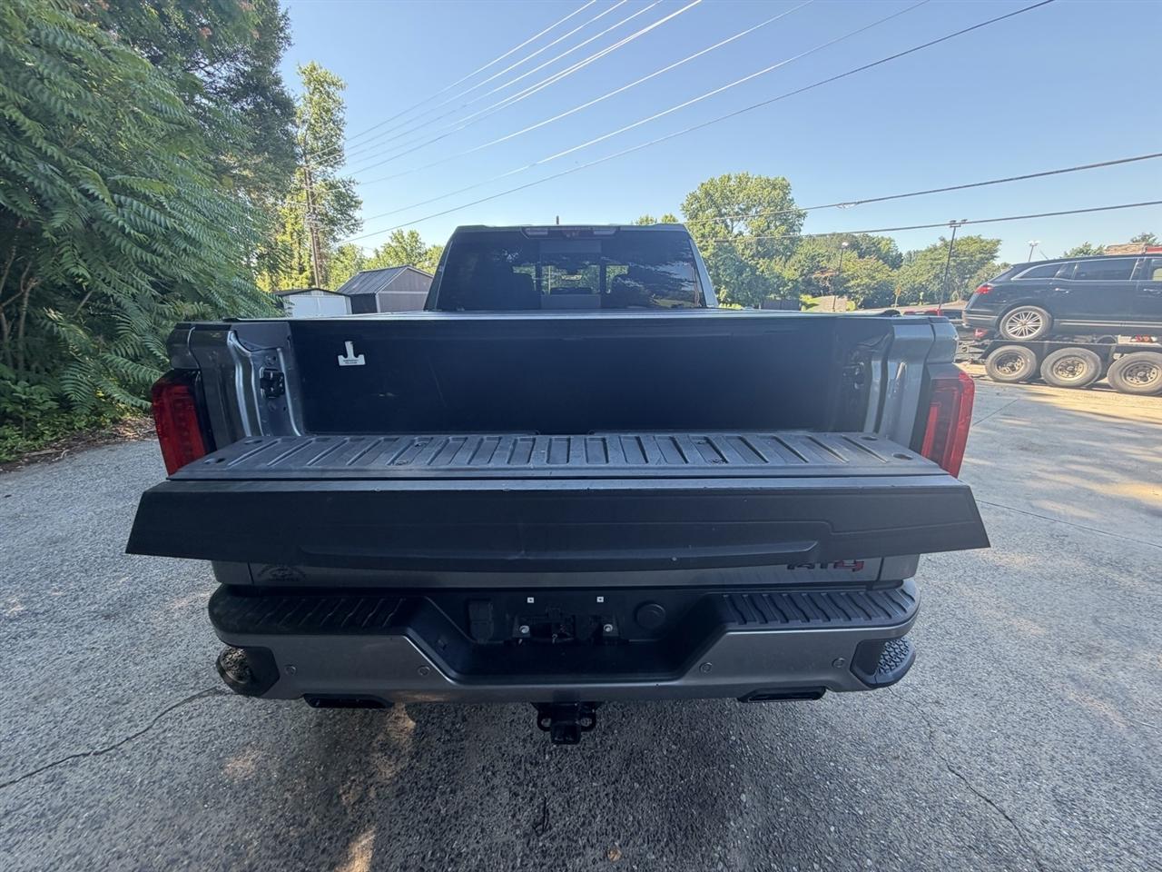 GMC Sierra 1500 AT4 Crew Cab 4WD 2020