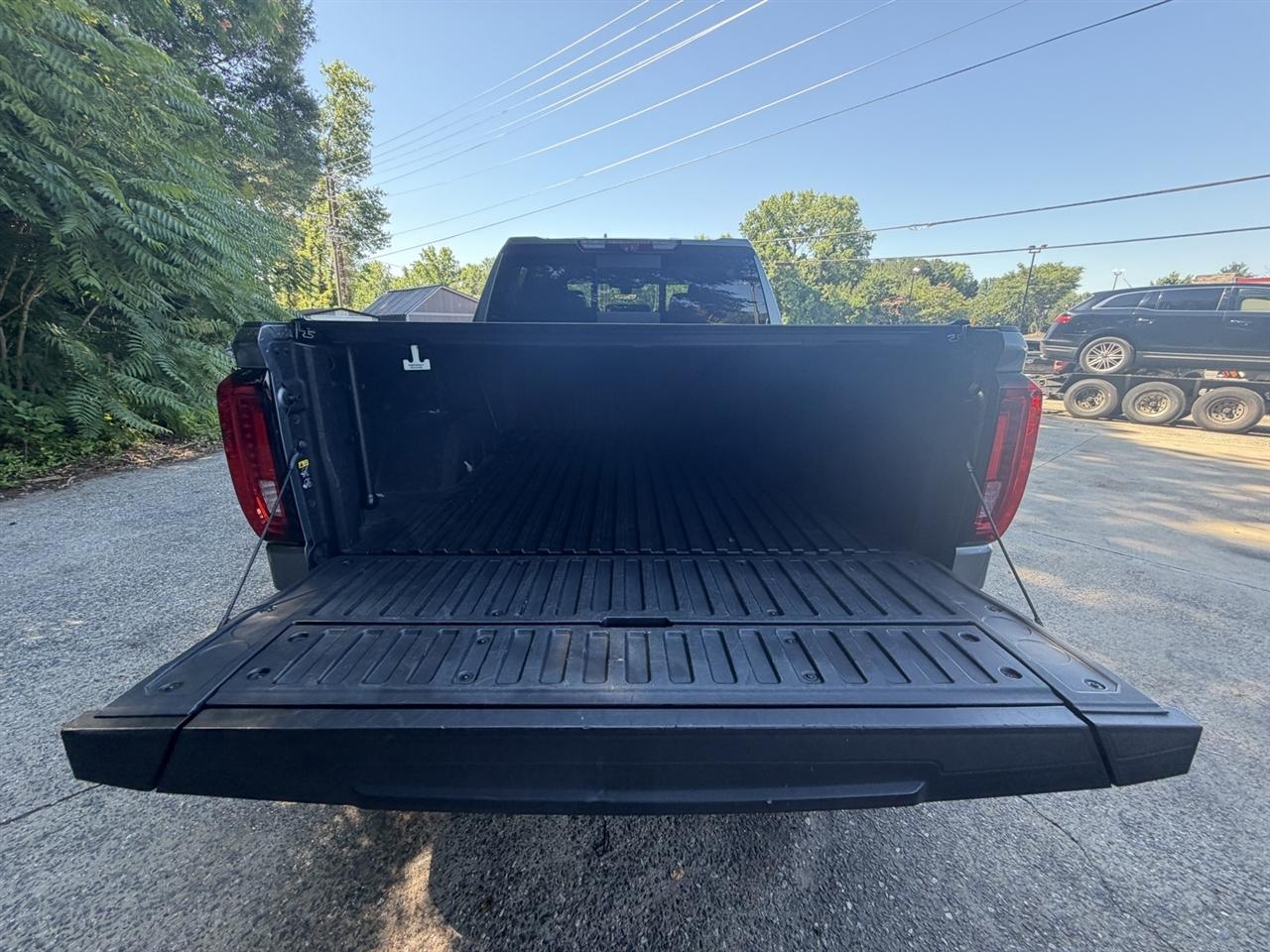 GMC Sierra 1500 AT4 Crew Cab 4WD 2020
