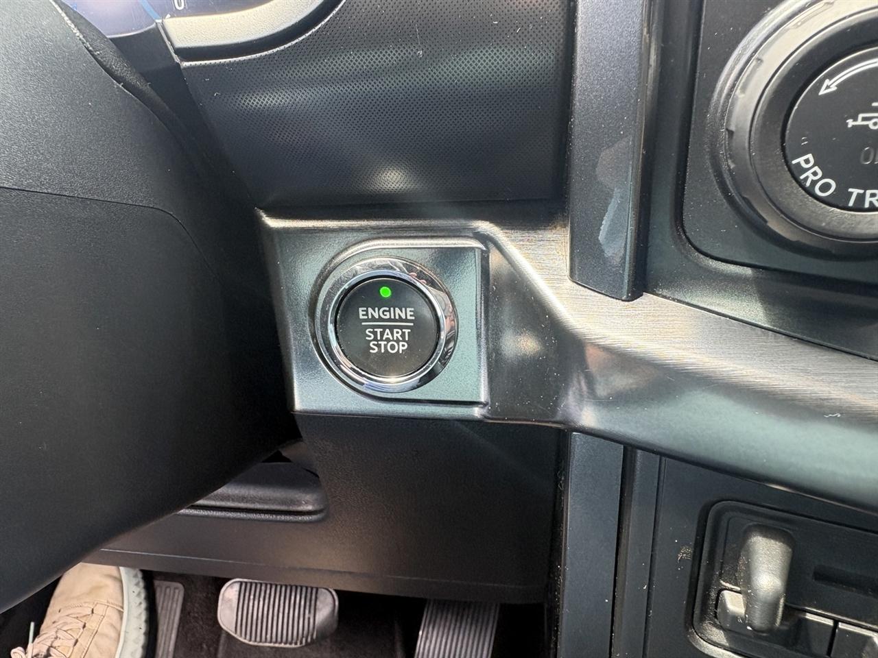 Ford F-150 Lariat 4WD SuperCrew 6.5' Box 2022