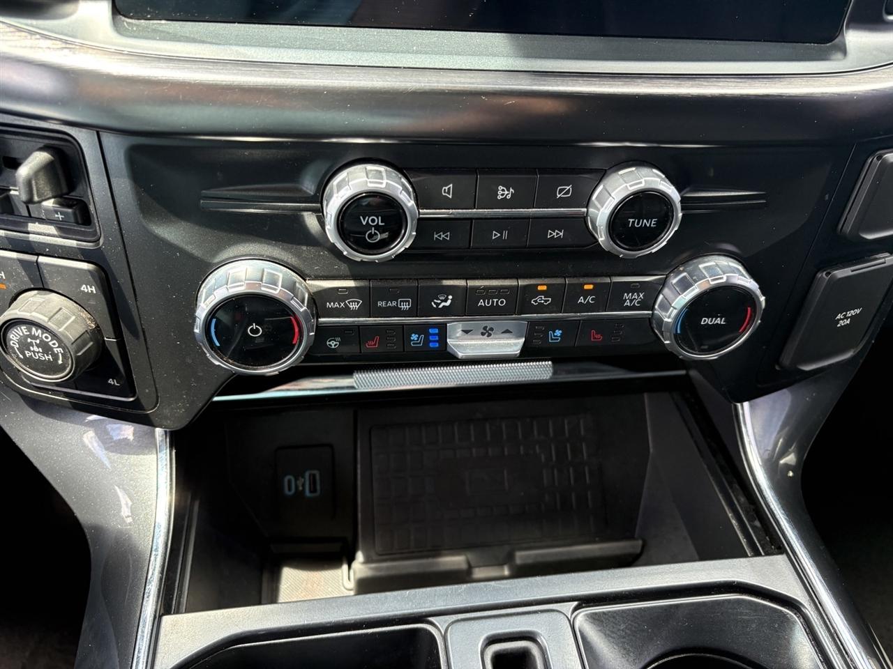 Ford F-150 Lariat 4WD SuperCrew 6.5' Box 2022