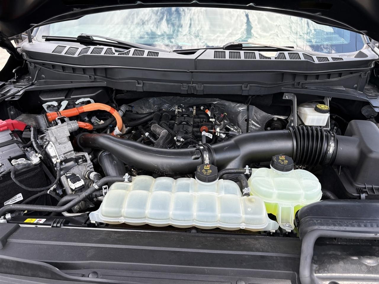 Ford F-150 Lariat 4WD SuperCrew 6.5' Box 2022