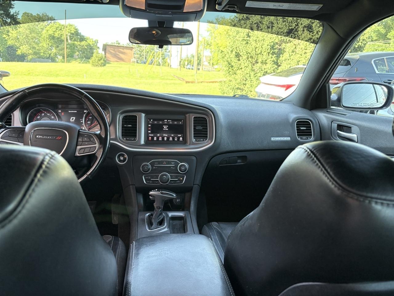 Dodge Charger SXT 2020