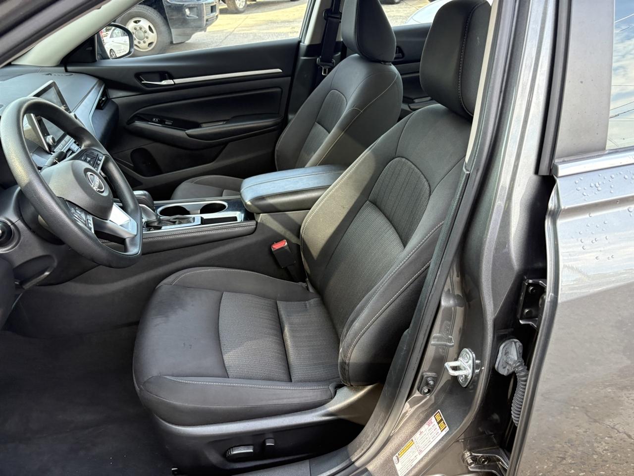 Nissan Altima 2.5 SV 2023
