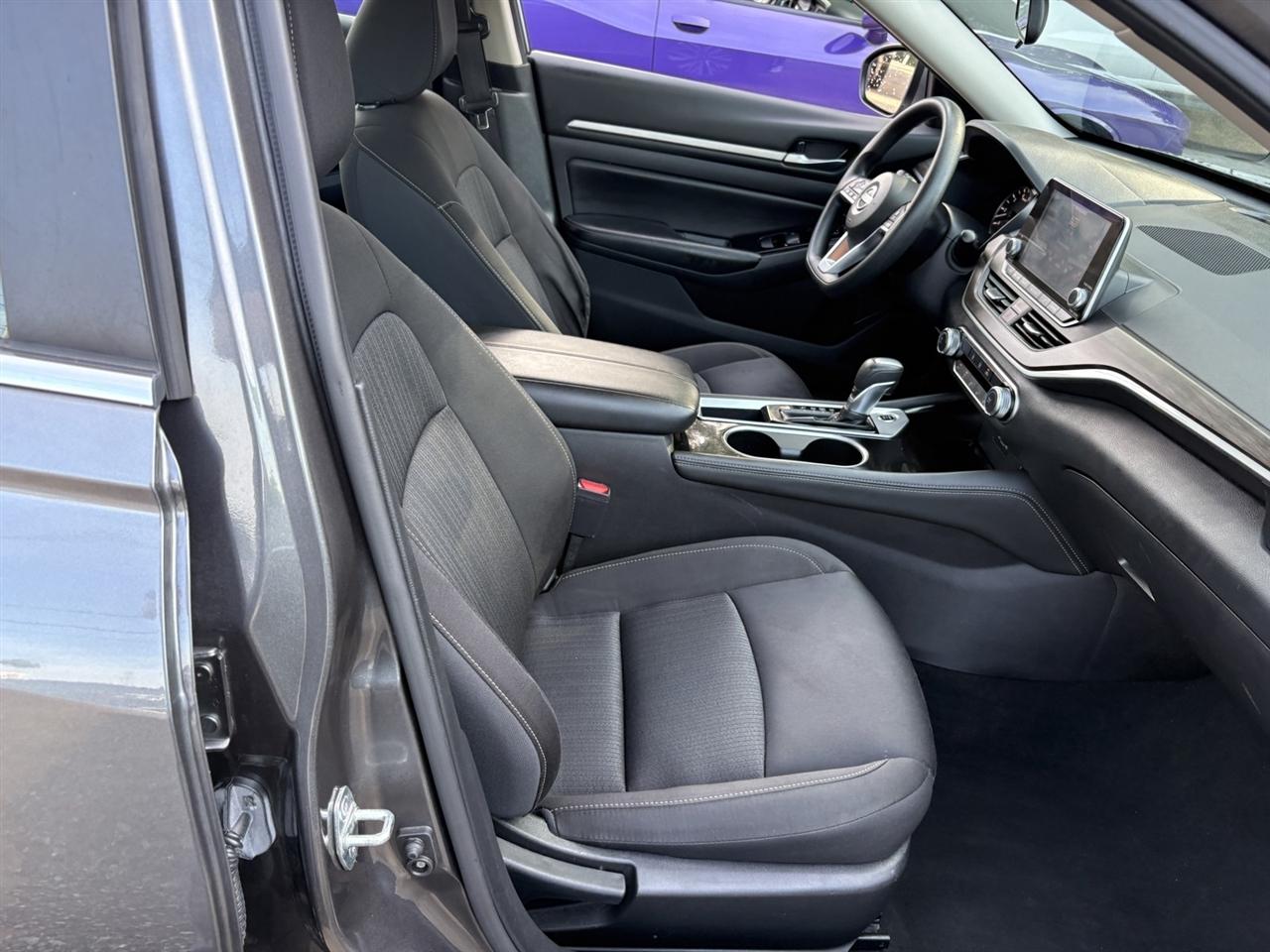 Nissan Altima 2.5 SV 2023