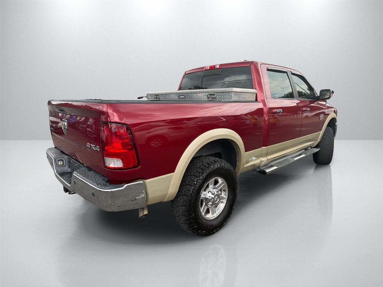 Dodge 2500 Laramie Crew Cab LWB 4WD 2011