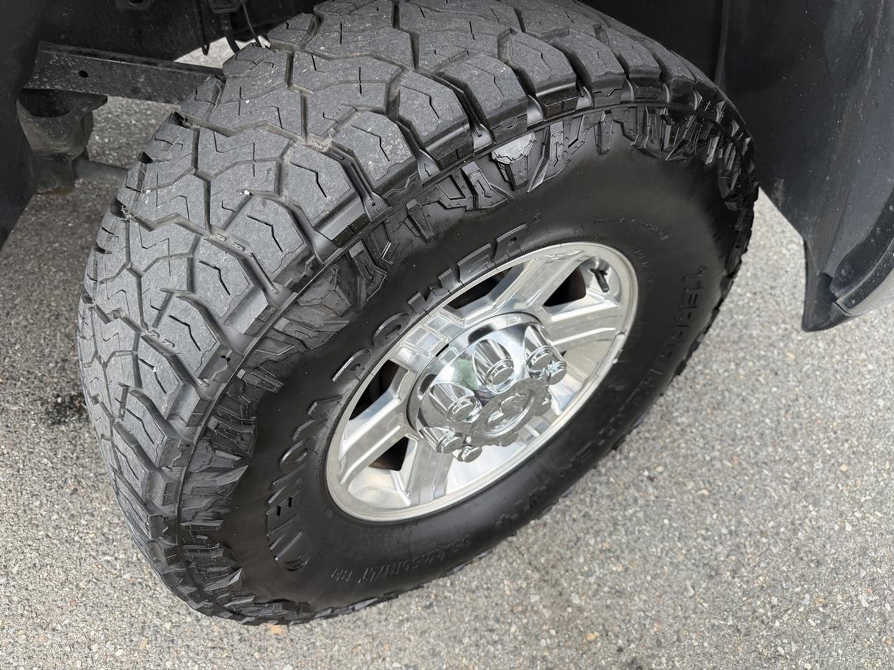 Dodge 2500 Laramie Crew Cab LWB 4WD 2011