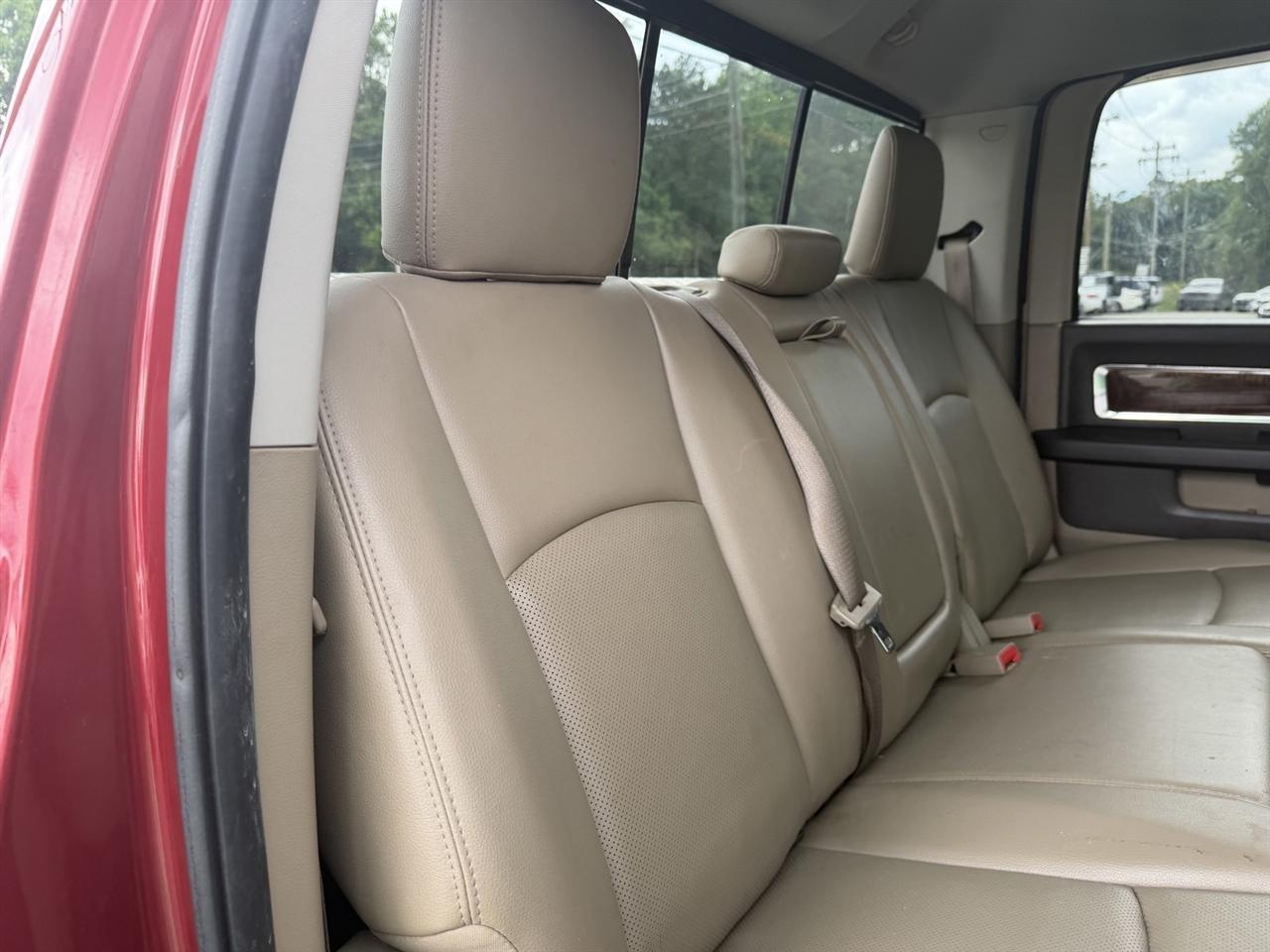 Dodge 2500 Laramie Crew Cab LWB 4WD 2011