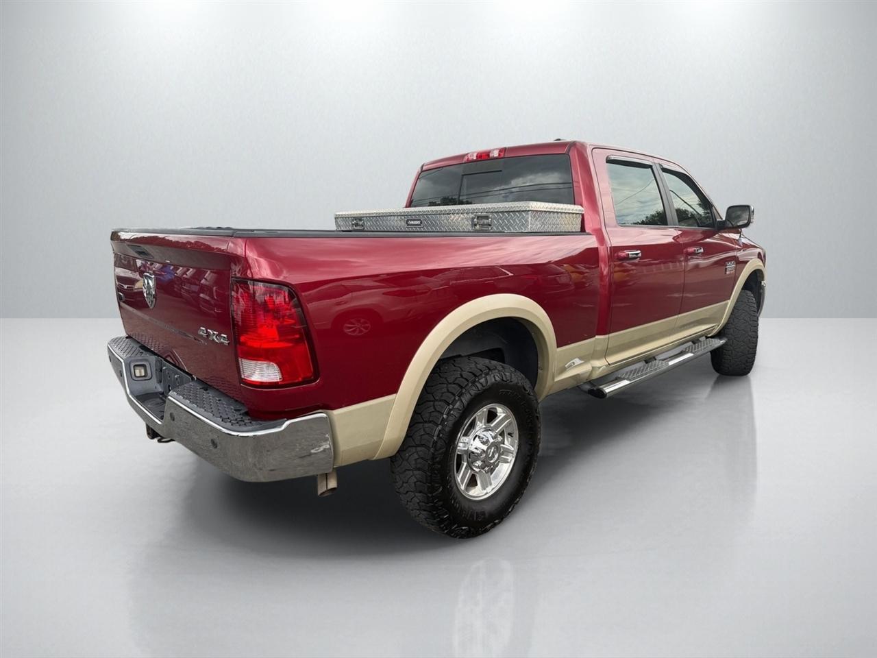 Dodge 2500 Laramie Crew Cab 4WD 2011