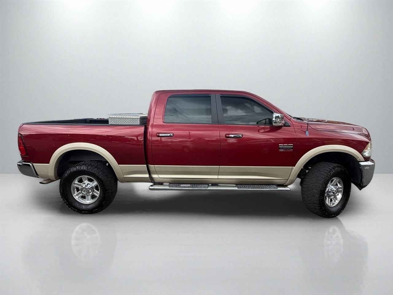 Dodge 2500 Laramie Crew Cab 4WD 2011