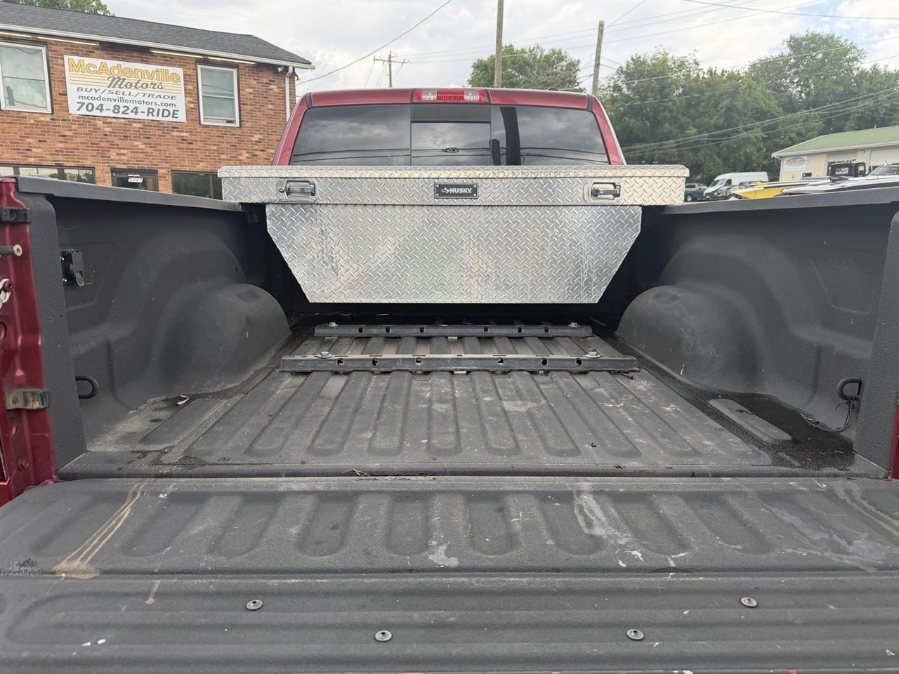 Dodge 2500 Laramie Crew Cab 4WD 2011
