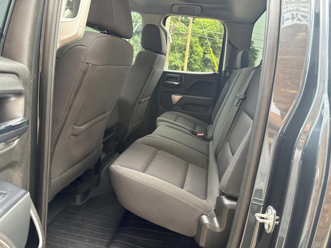 Chevrolet Silverado 1500 Custom Crew Cab 4WD 2019