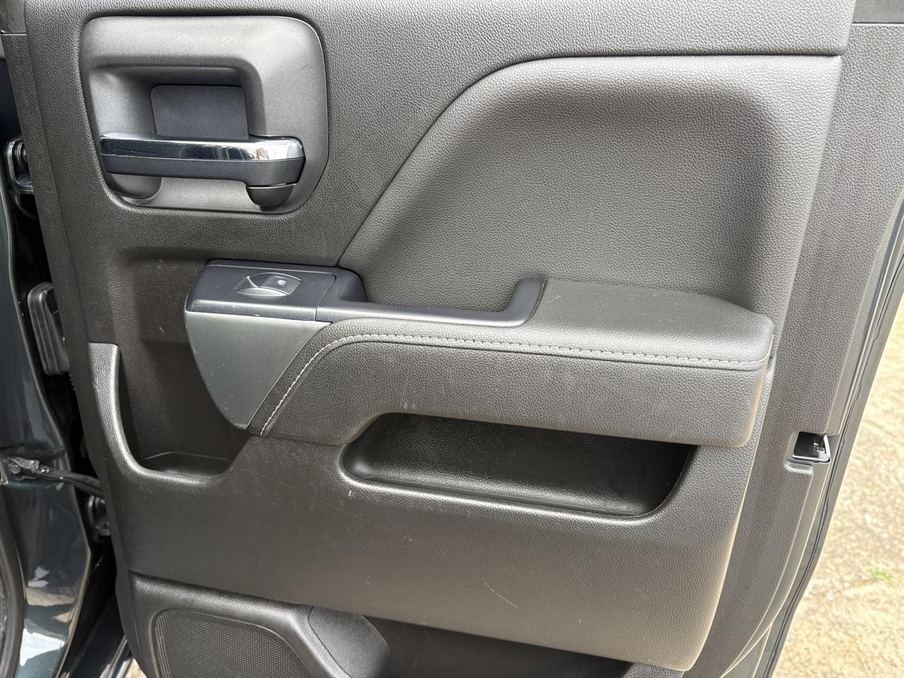 Chevrolet Silverado 1500 Custom Crew Cab 4WD 2019