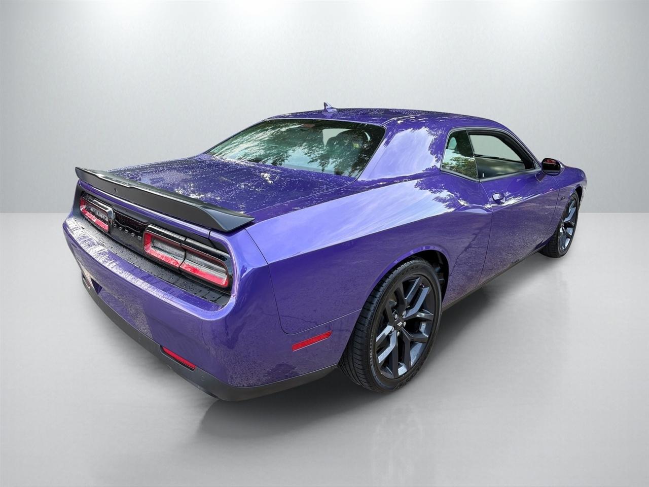 Dodge Challenger R/T Plus 2023