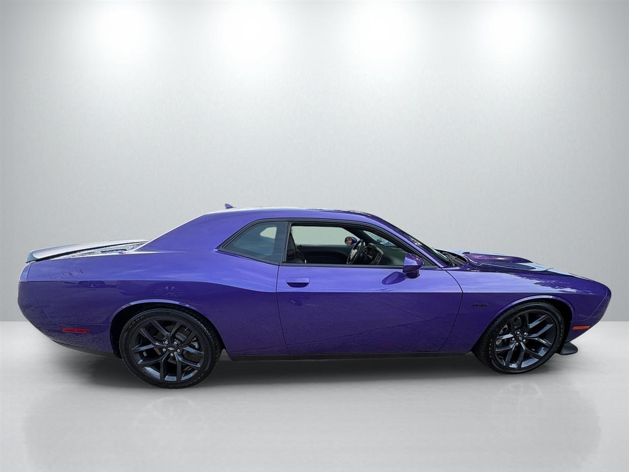 Dodge Challenger R/T Plus 2023