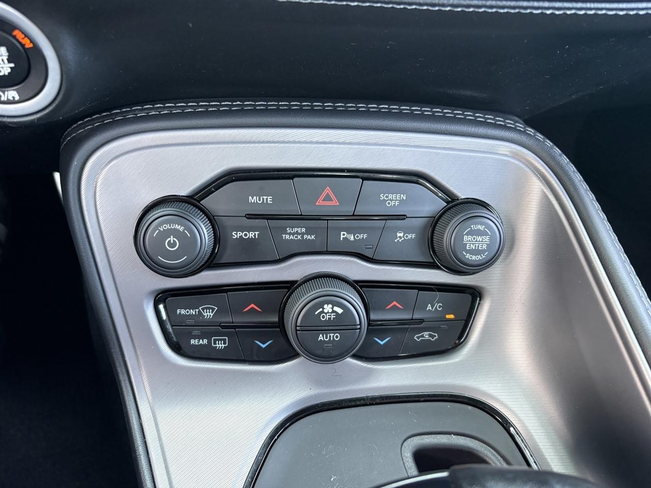 Dodge Challenger R/T Plus 2023