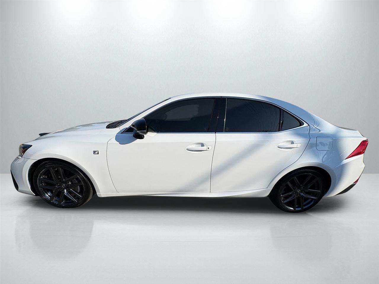 Lexus IS F SPORT 300 RWD 2019
