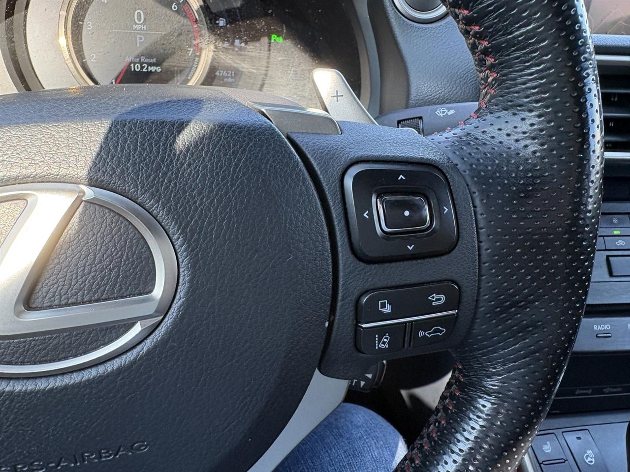 Lexus IS F SPORT 300 RWD 2019