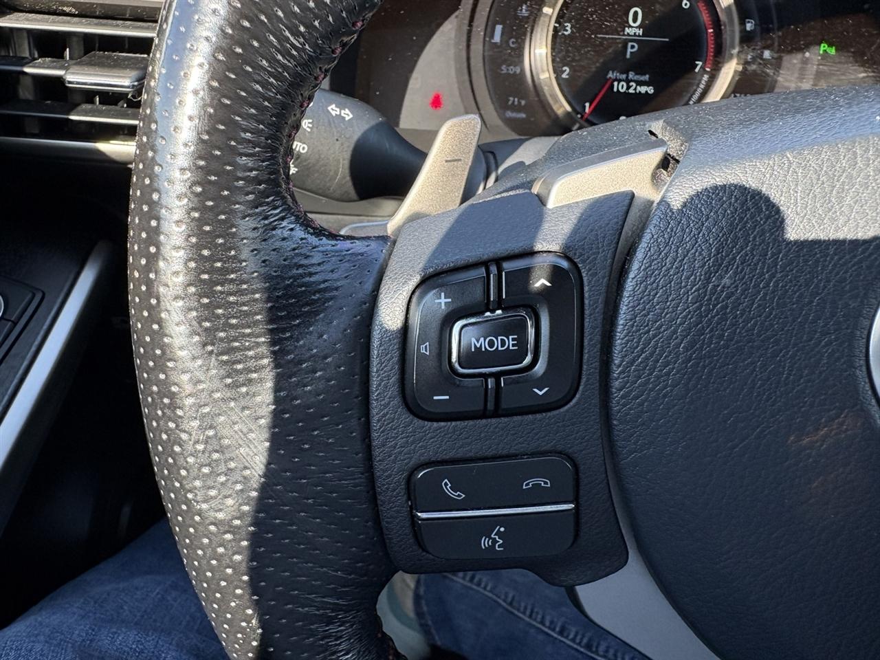 Lexus IS F SPORT 300 RWD 2019