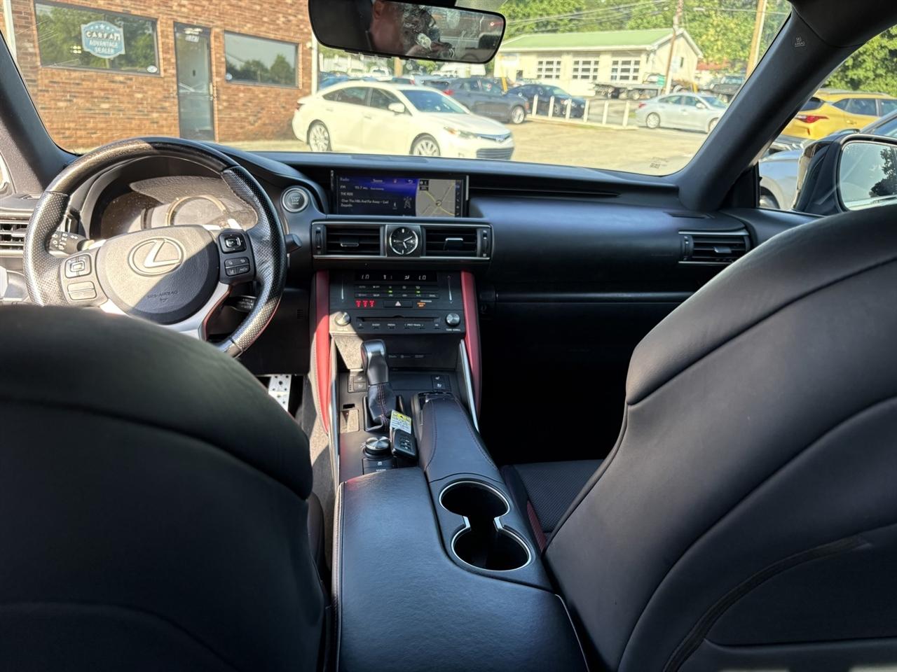 Lexus IS F SPORT 300 RWD 2019