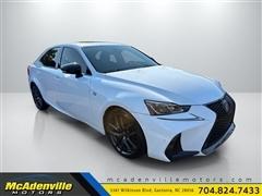 2019 Lexus IS 