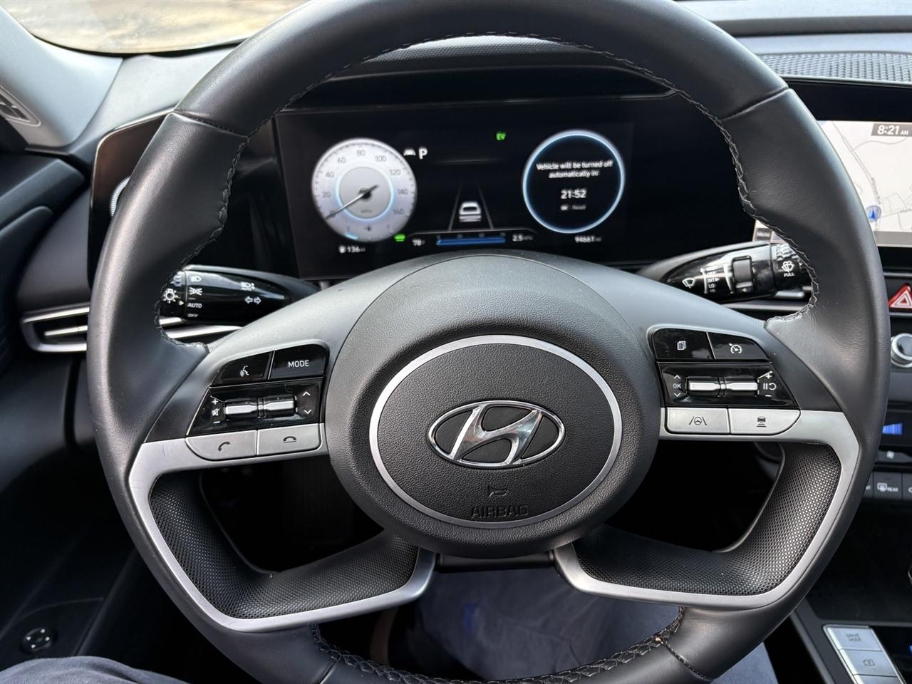 Hyundai Elantra Limited 2024
