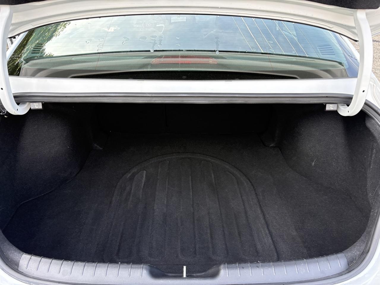 Hyundai Elantra Limited 2024