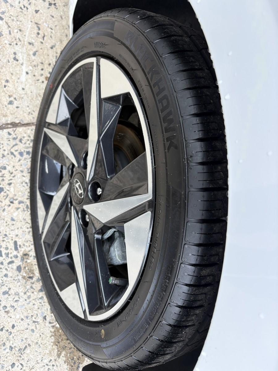 Hyundai Elantra Limited 2024