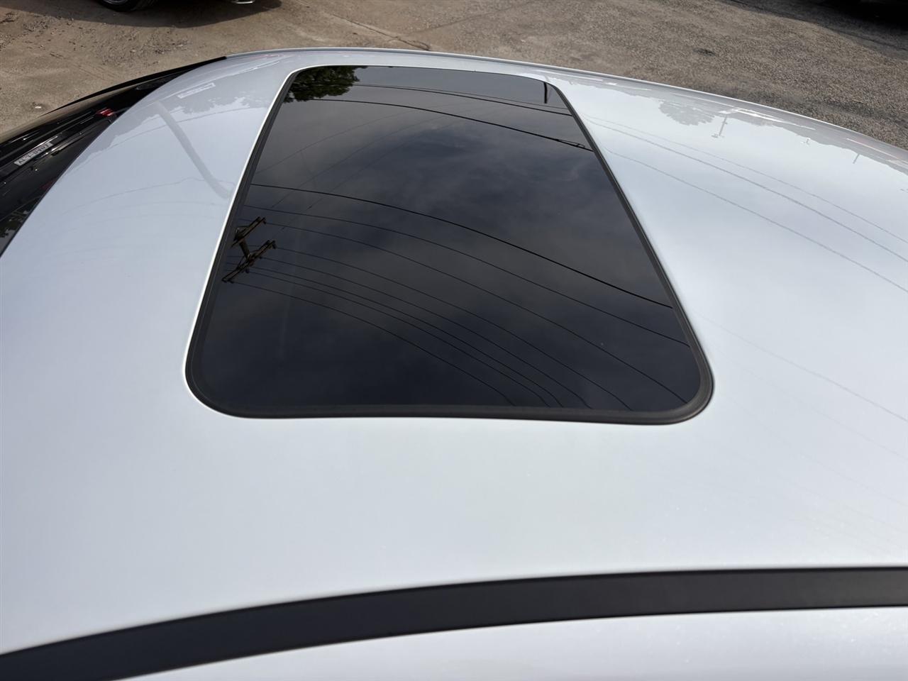 Hyundai Elantra Limited 2024