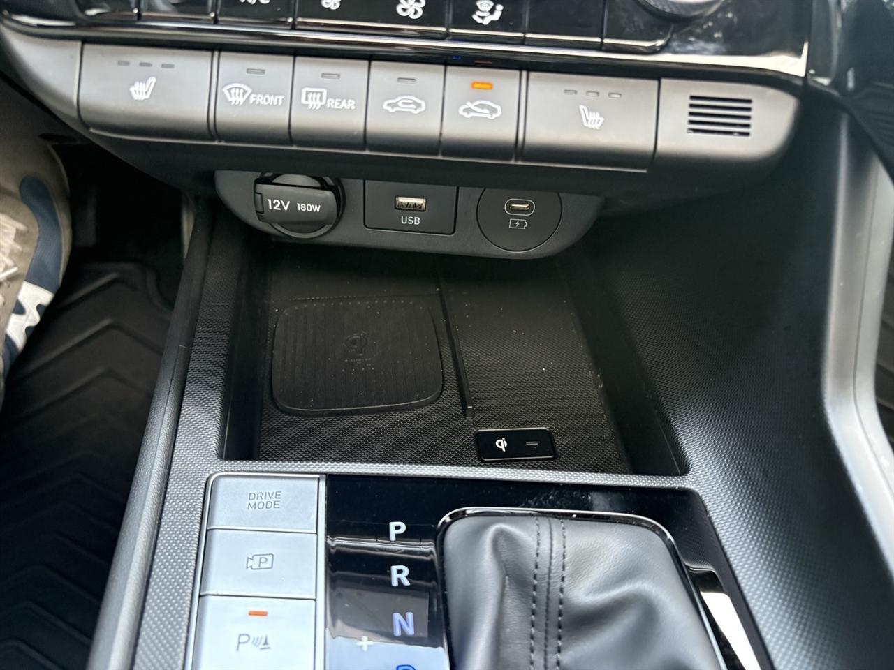 Hyundai Elantra Limited 2024