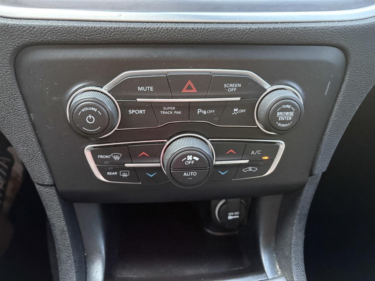 Dodge Challenger R/T Plus 2023