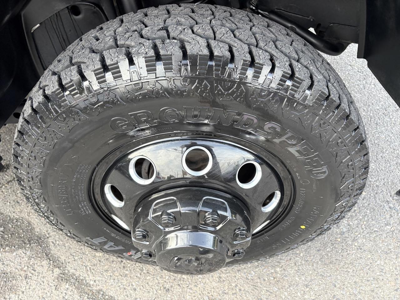 RAM 3500 Laramie Mega Cab 4WD DRW 2022