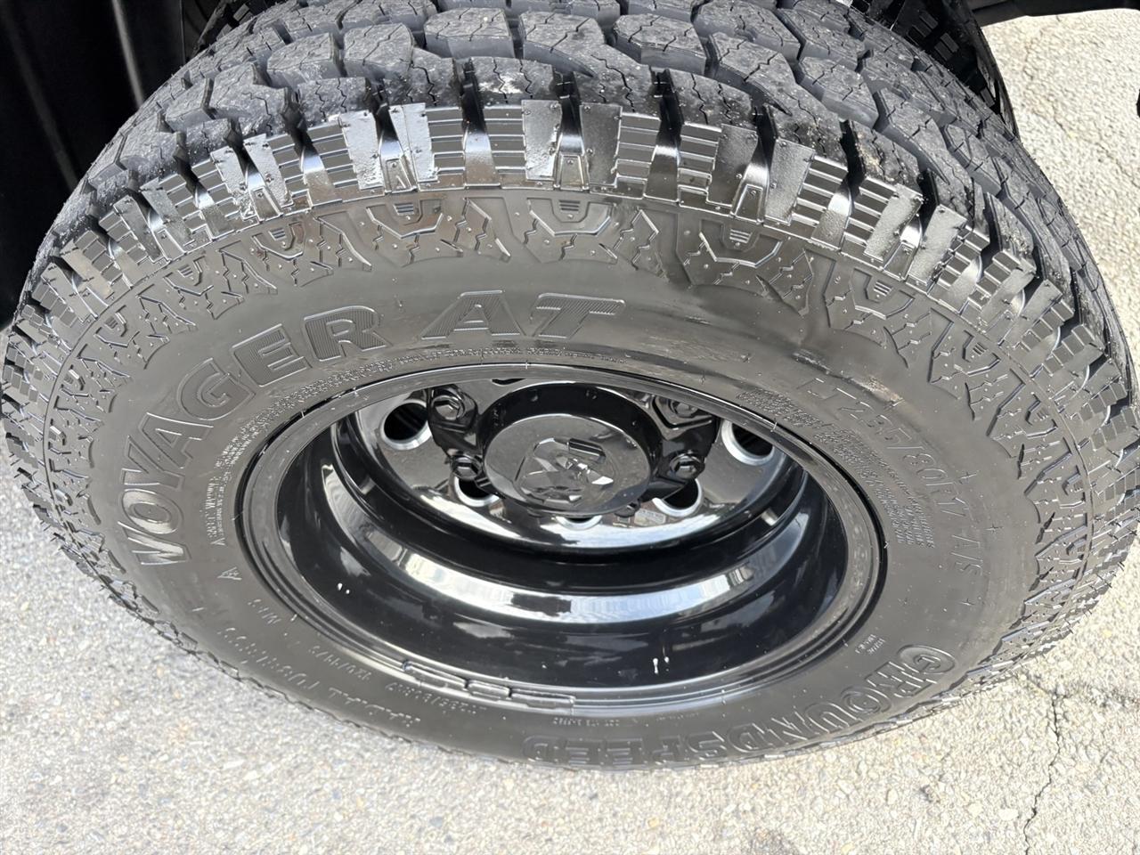 RAM 3500 Laramie Mega Cab 4WD DRW 2022