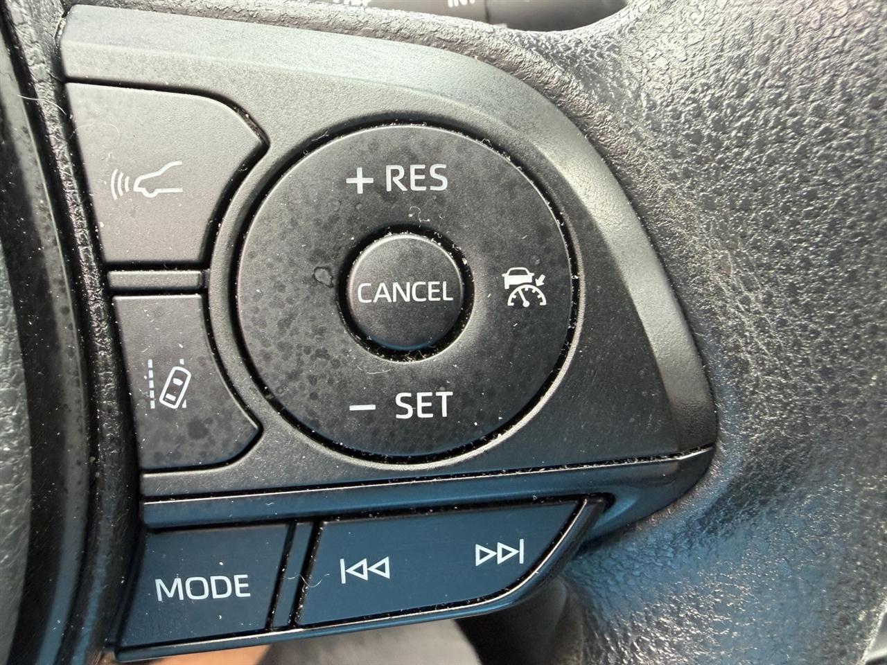 Toyota RAV4 Hybrid LE 2022