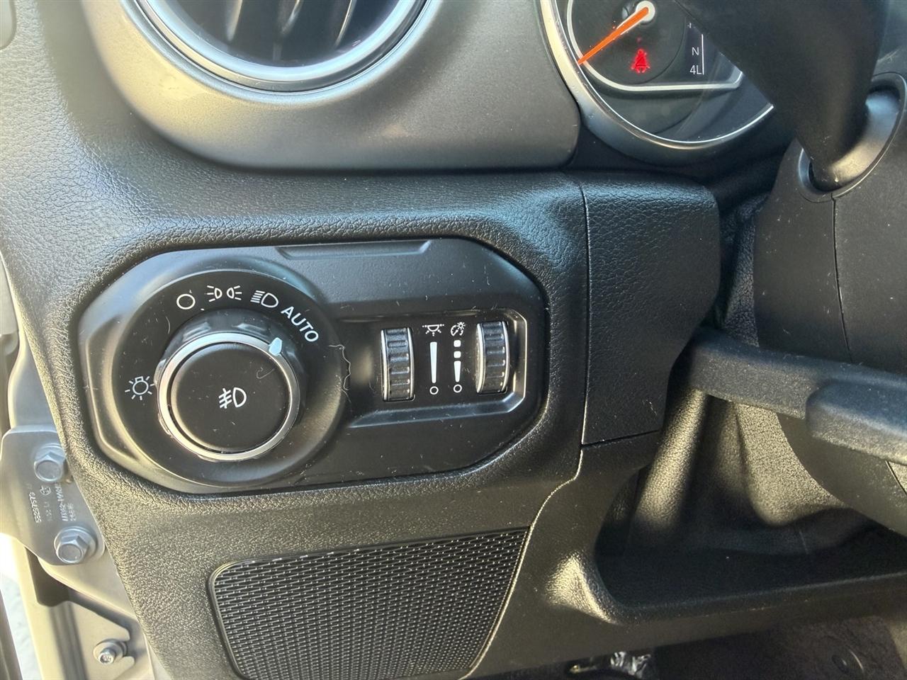 Jeep Wrangler Unlimited Sahara 2019