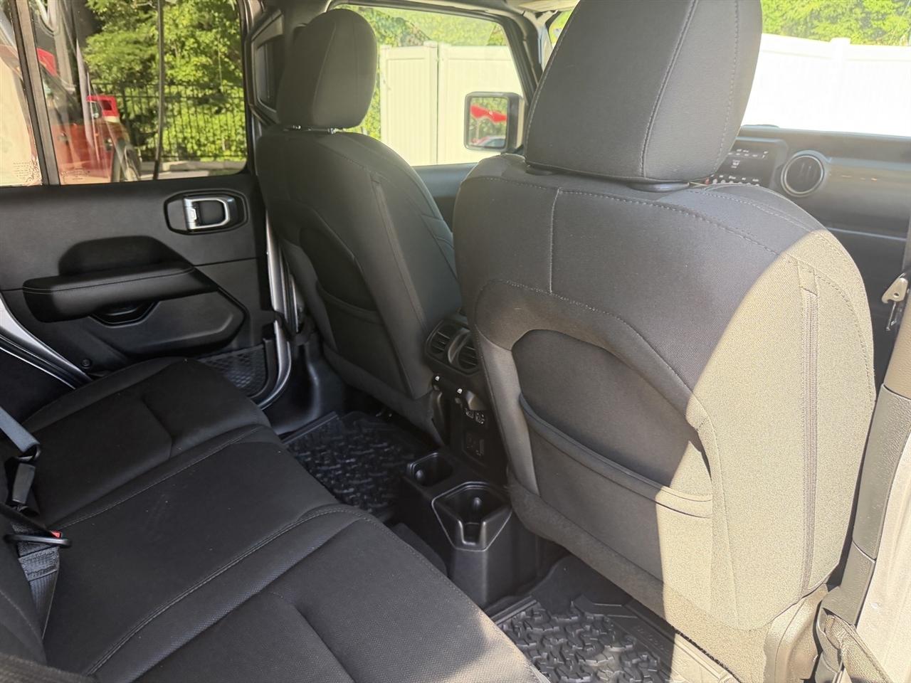 Jeep Wrangler Unlimited Sahara 2019