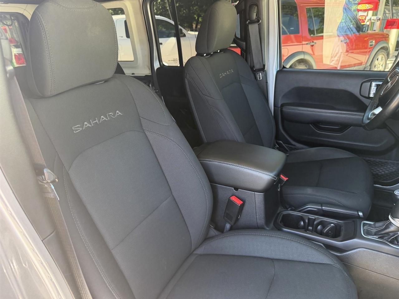 Jeep Wrangler Unlimited Sahara 2019
