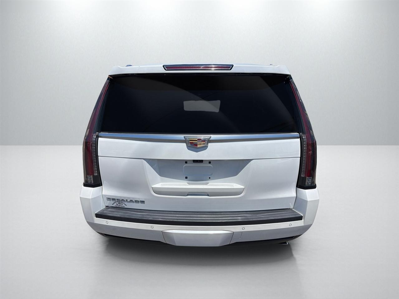 Cadillac Escalade Platinum 4WD 2017
