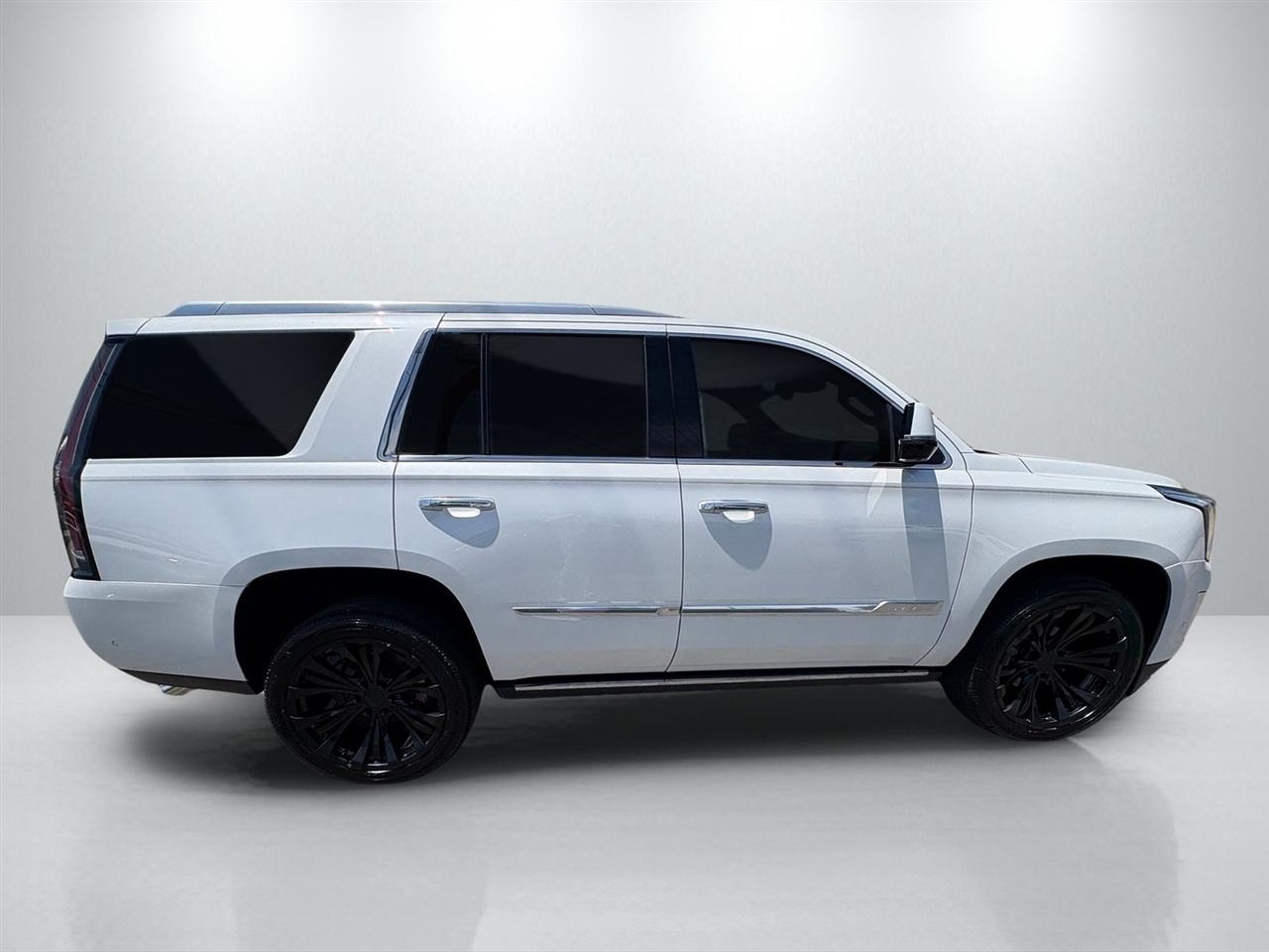 Cadillac Escalade Platinum 4WD 2017