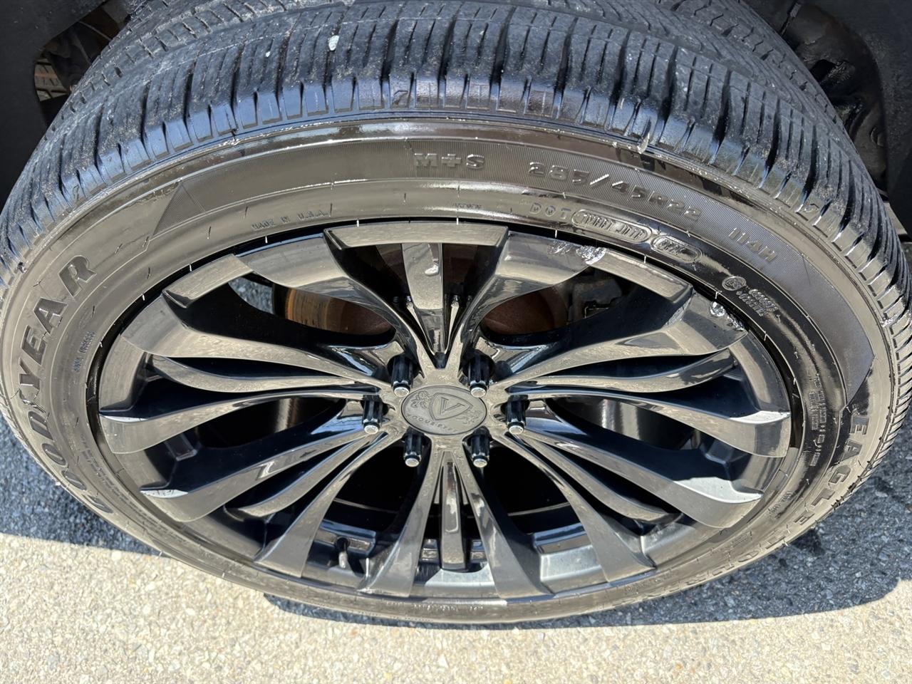 Cadillac Escalade Platinum 4WD 2017
