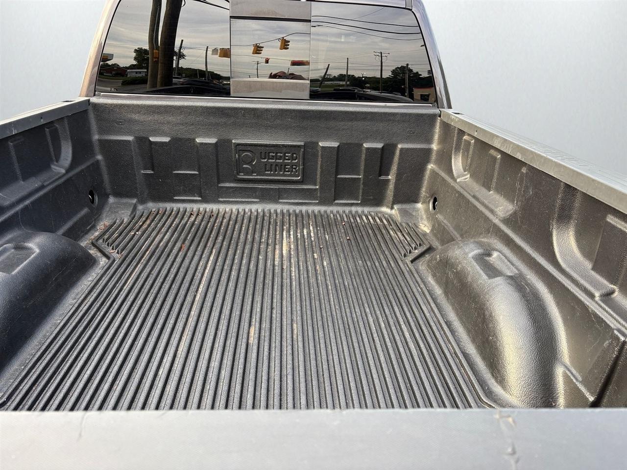 GMC Sierra 1500 SLE Crew Cab Short Box 4WD 2015