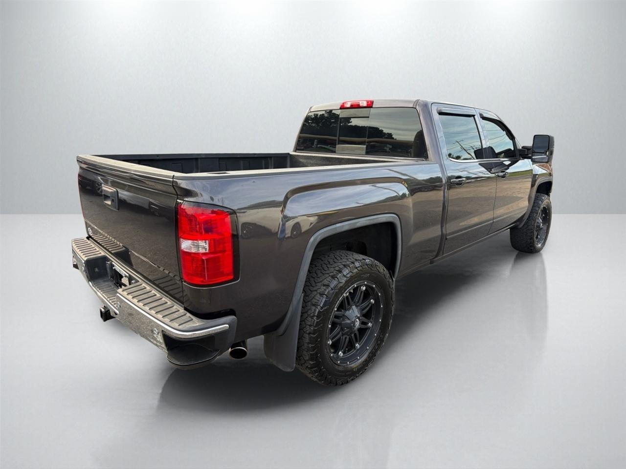 GMC Sierra 1500 SLE Crew Cab Short Box 4WD 2015