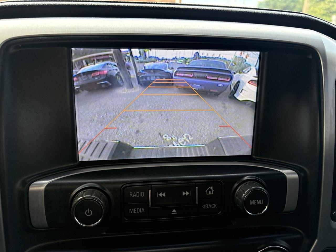 GMC Sierra 1500 SLE Crew Cab Short Box 4WD 2015