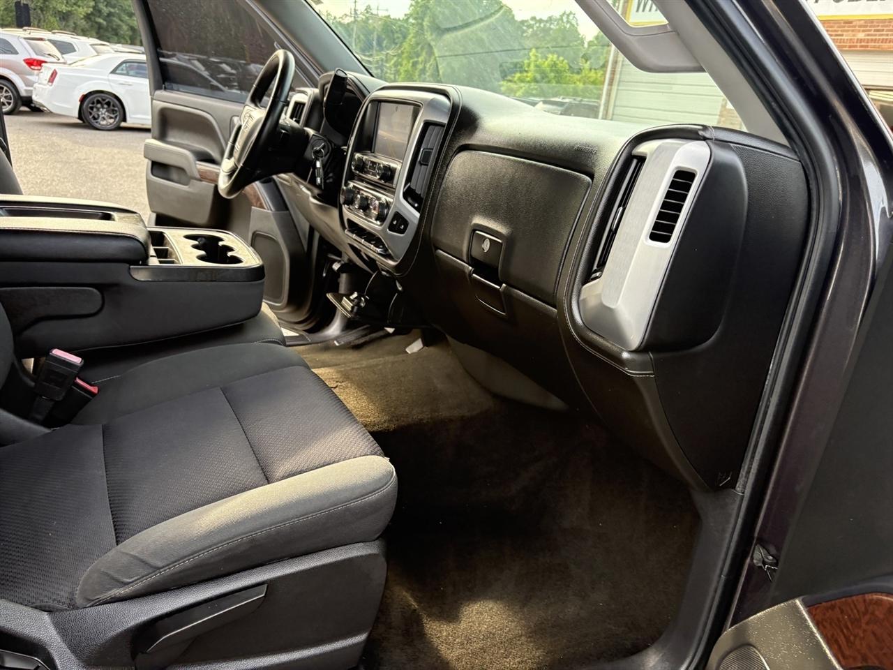 GMC Sierra 1500 SLE Crew Cab Short Box 4WD 2015