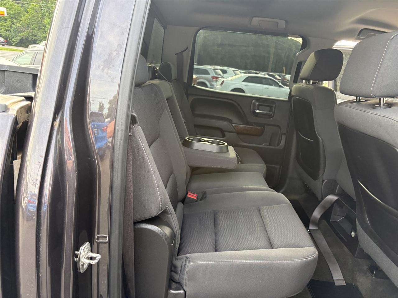GMC Sierra 1500 SLE Crew Cab Short Box 4WD 2015