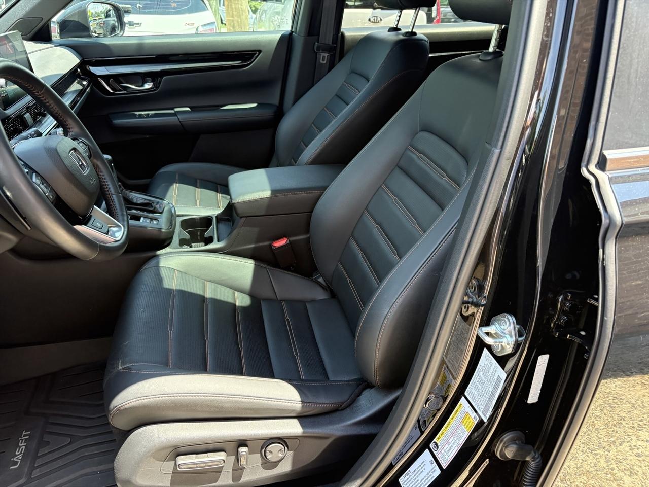 Honda CR-V Hybrid Touring 2025
