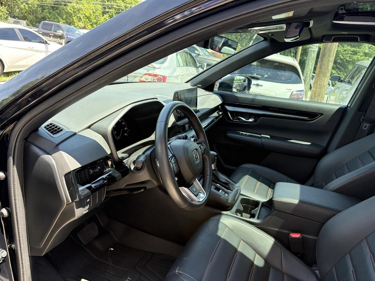 Honda CR-V Hybrid Touring 2025